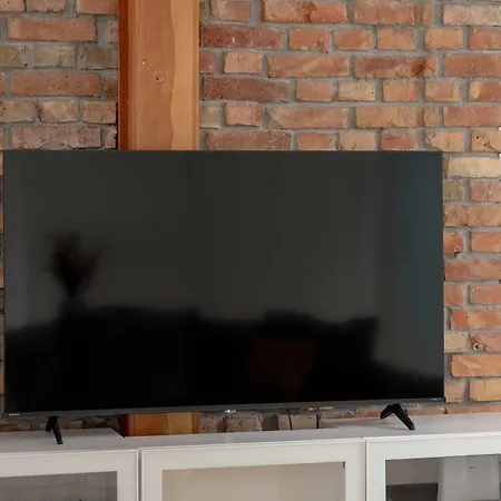 Charming In A Perfect Location Suitable For 4 People By Renters Apartamento Poznań